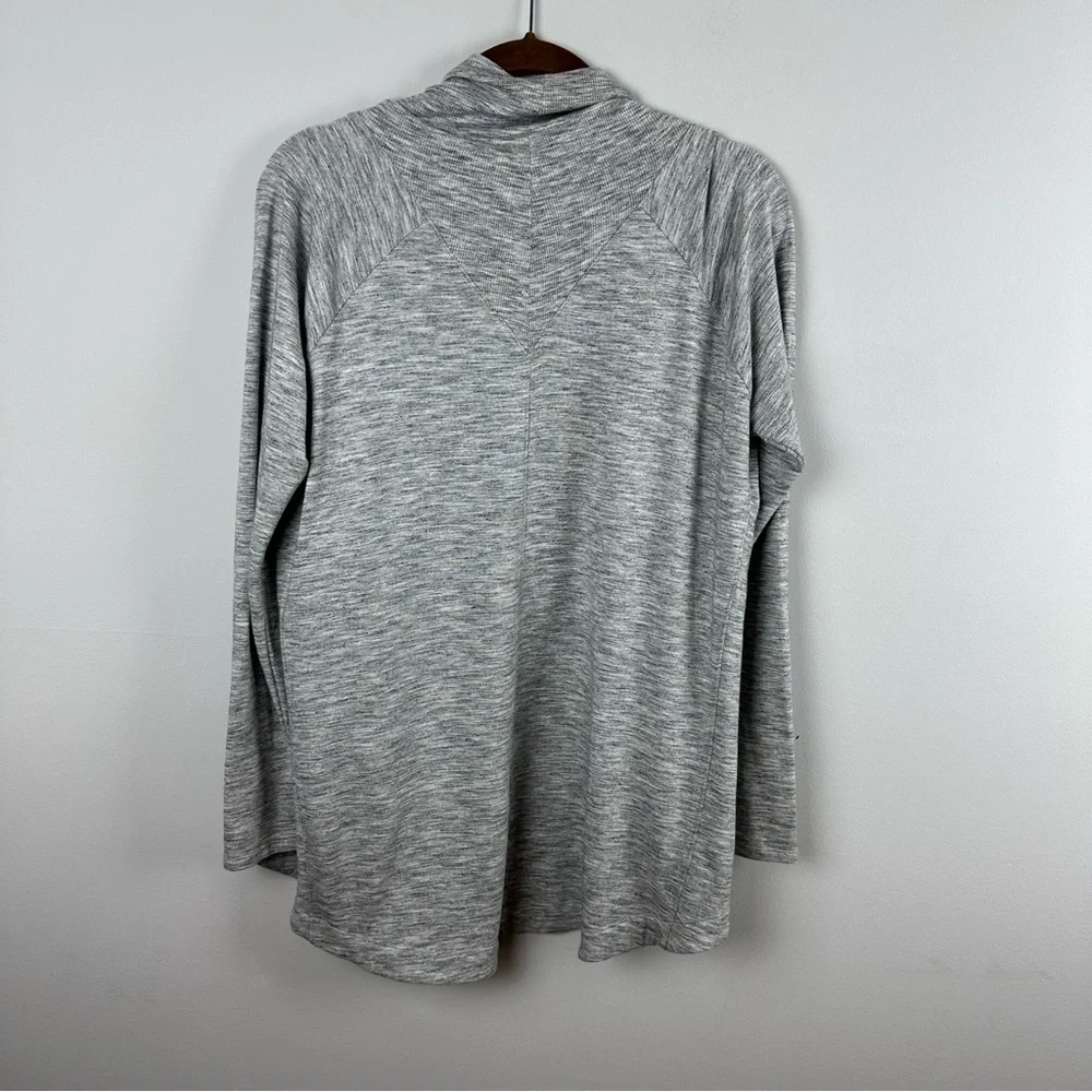 Athleta Nirvana Wear Two Ways Wrap, Marl Grey Heather sz M - Picture 4 of 5